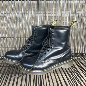 Dr Marten Boots